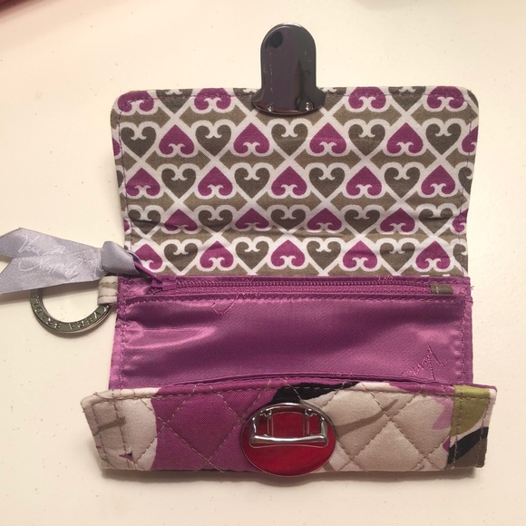 Vera Bradley • “Portobello Road” Folded Wallet - Picture 7 of 7